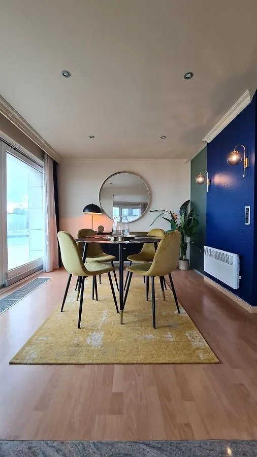 Maui - Zeezichtappartement Te Oostende 0*, Ostende